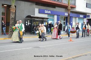 50- Parade 200